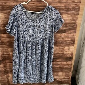 White and Blue Relaxed Tunic with Short Sleeves and Smocked Neckline